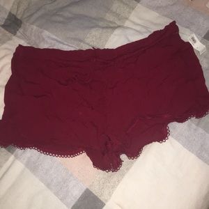 Draw string flowy shorts